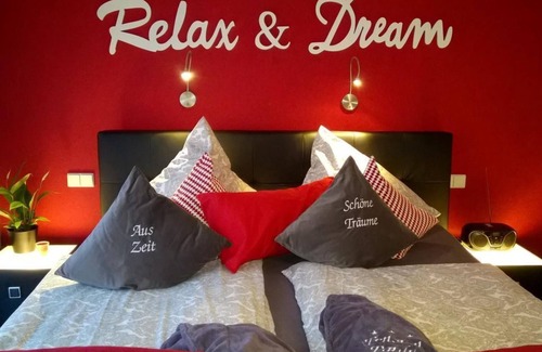 Boppard Bed & Breakfast | Double room, shower or bath, toilet, 1 bed room - Pension Pauly