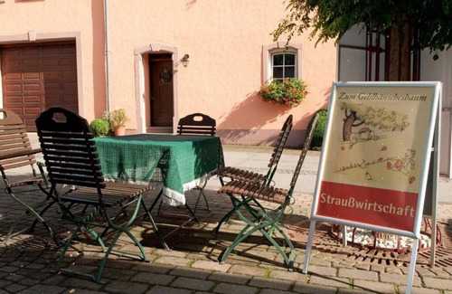 Mehring Bed & Breakfast | Double Room Shower/WC - Weingut-Gästehaus R. Schroeder