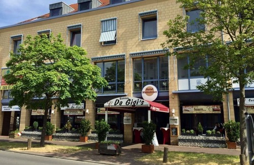 Dietzenbach House | Double room Superior - Mainstreet Hotel