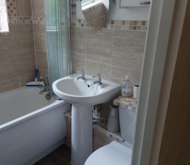 Willesborough House | Double room The bungalow William Harvey hospital