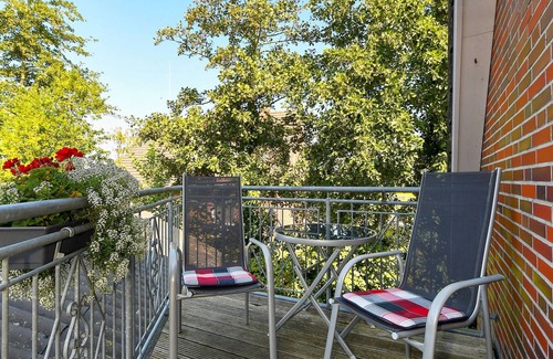 Neuharlingersiel Cottage | Double room with balcony or terrace - Double room in the Hotel-Pension