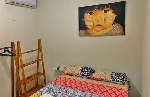 Aldeota House | Double room with private bathroom, Wi-Fi, air conditioning and TV.