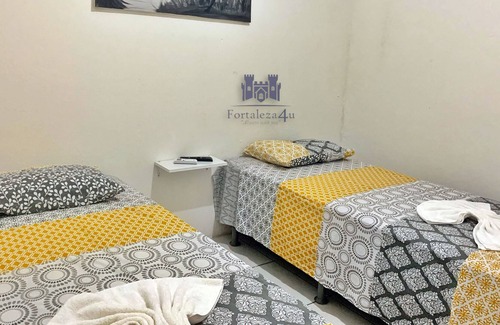 Aldeota House | Double room with private bathroom, Wi-Fi, air conditioning and TV.
