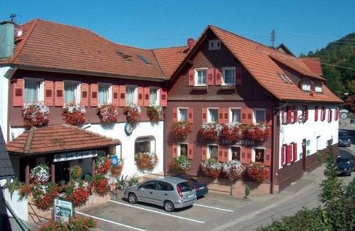 Forbach Apartment | Double room with shower and WC