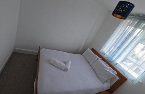 Portsmouth House | Doubled bedroom