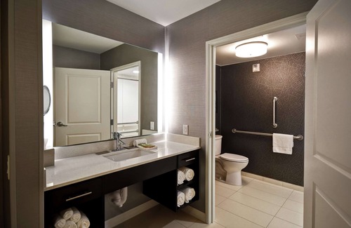 Deadwood Hotel | DoubleTree by Hilton Deadwood at Cadillac Jack's