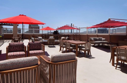 Downtown El Paso Hotel | DoubleTree by Hilton El Paso Downtown