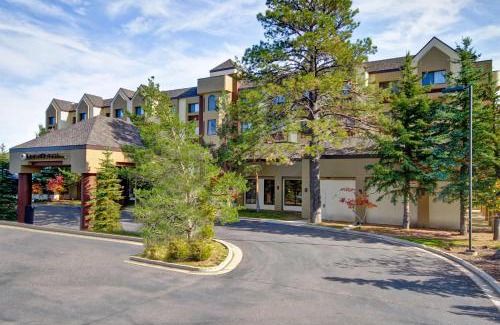Flagstaff Hotel | DoubleTree by Hilton Hotel Flagstaff