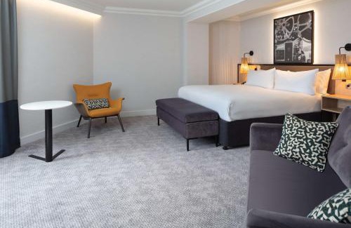 Borehamwood Hotel | DoubleTree by Hilton London Elstree