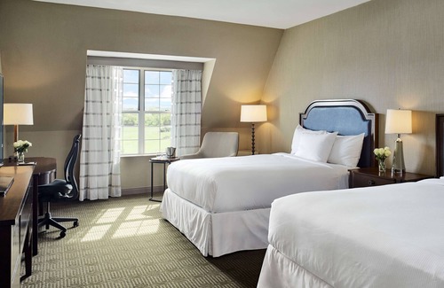 Burlington Hotel | DoubleTree by Hilton Burlington Vermont