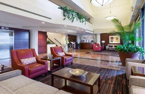 Sharonville Hotel | DoubleTree Suites by Hilton Hotel Cincinnati - Blue Ash