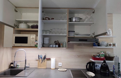 Embrun Apartment | "Douce escale embrunaise" 4 pers - central, in the greenery, close to everything!