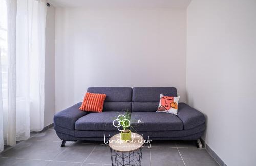 Parigne-lʼEveque House | Douceur bucolique, jardin & mezzanine cosy