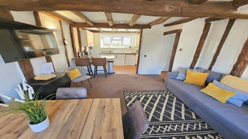Croyde House | Dove Cott Croyde Sleeps 4 Central Location