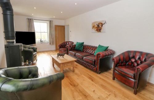 Hartington House | Dove Meadows House