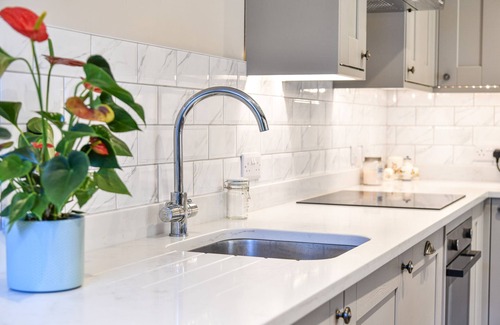 Goole Cottage | Dovecote Farm House