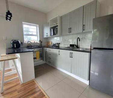 Walmer Apartment | Downstairs @38