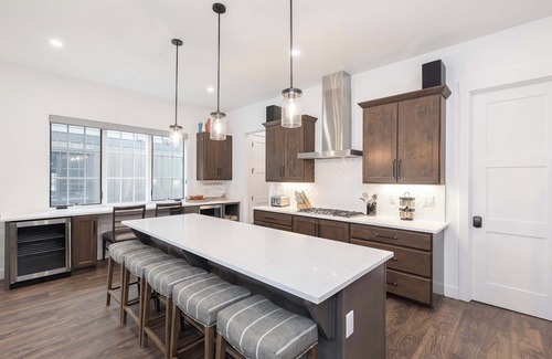 Winter Park Ski Chalet | Downtown Après Chalet | Hot Tub Mountain Views