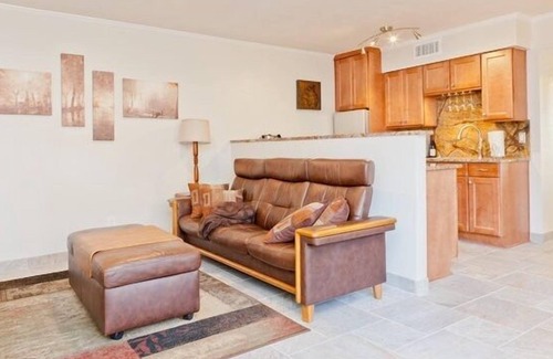 Civic District Condo | DOWNTOWN Austin condo, 6th St. A few blocks to Congress. Great SXSW location!
