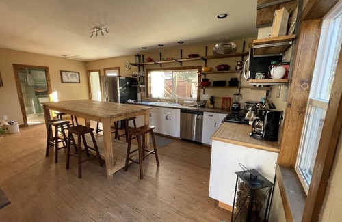 Buena Vista House | Downtown Buena Vista Cottage - STR-044