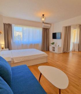 Bucharest Apartment | Downtown Central Oasis Tineretului -Self Check-in- 1min Metro Station
