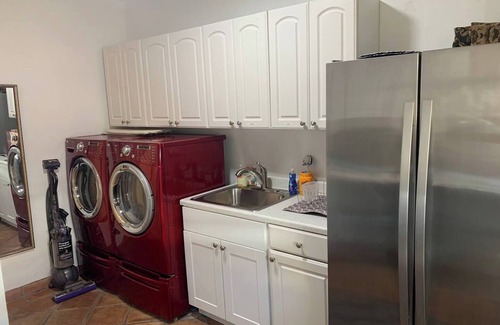 Upper Riviera Apartment | Downtown Charm with ACnn