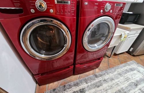 Upper Riviera Apartment | Downtown Charm with ACnn