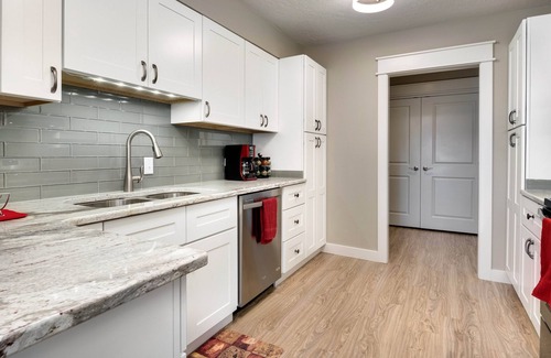 Boise Condo | Downtown Condo - Walk to Parks, Restaurants, Nightlife, and work.