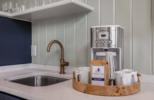 Fairhope Cottage | Downtown Cottage Hideaway Suite B