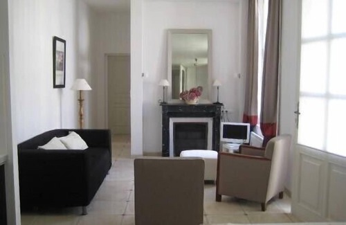 Vendome House | Downtown Cottage in Vendôme