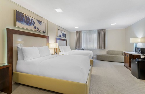 Dover Hotel | Downtown Dover Inn