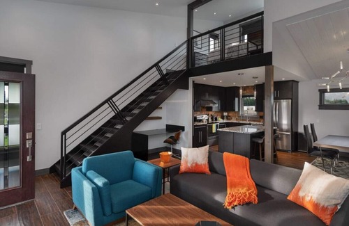 Driggs House | Downtown Driggs Modern Marvel - Walkable!