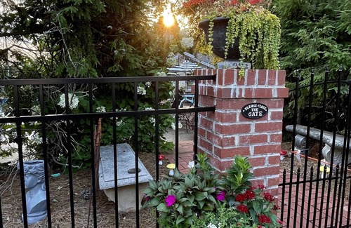 Hickory Apartment | Downtown Hickory Lounge