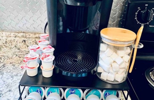 Clifton House | Downtown Home/10 Beds/Free Parking