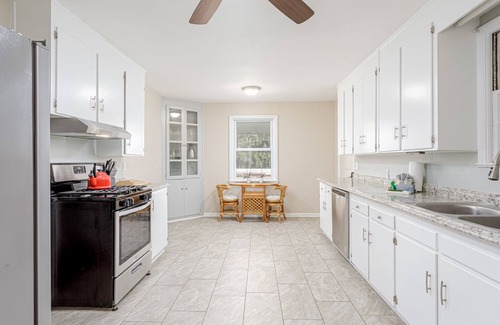 Southeast Pensacola House | Downtown Home Near Beach, Spacious + Pet Friendly