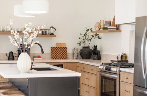 Monterey Park House | Downtown LA views+Hot tub+ Designer Home!