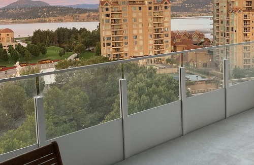 Cultural District Condo | Downtown Luxury with View, Hot Tub, Pool- One Water Street-3month minimum rental