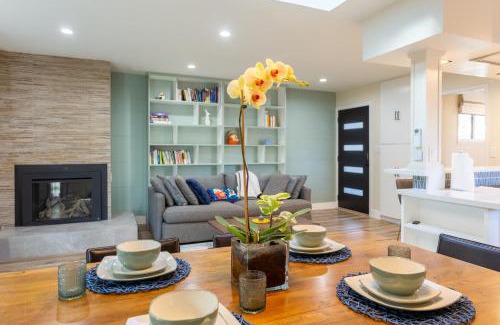 Mill Valley House | Downtown Mill Valley Modern Cozy Upstairs Apartment in Best San Francisco Bay Area