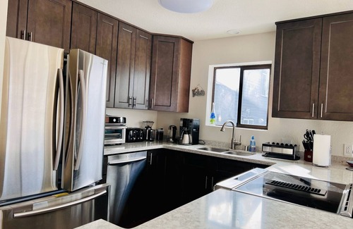 South Addition House | Downtown Oasis