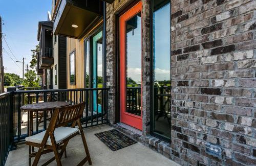 Downtown Apartment | Downtown Pensacola Townhome - Clubb St