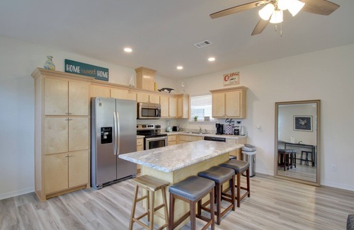 South Pensacola House | Downtown Pensacola Vacation Rental w/Yard!