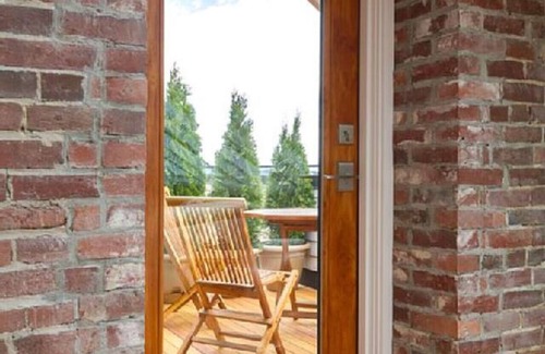 Old Port Apartment | Downtown Penthouse Suite - Stunning Harbor Views