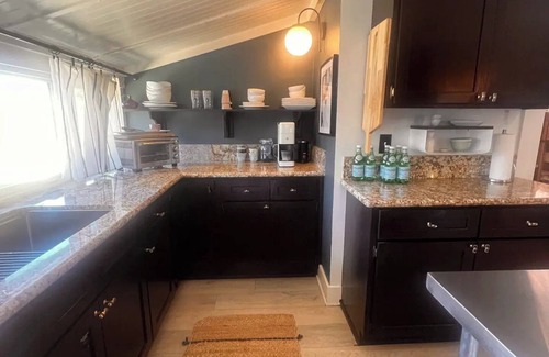 South Redlands Cabin | Downtown Redlands Historic Wonderland