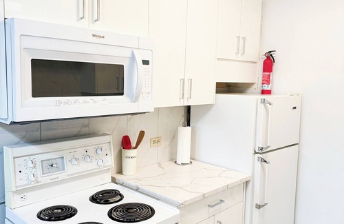 Mission District Apartment | Downtown Retreat on 17th Ave – Walk to Cafés, Nightlife & Transit!
