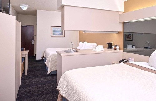 Maryville Hotel | Downtown Stay | 2 Welcoming Rooms w/Complimentary Breakfast | Free Parking