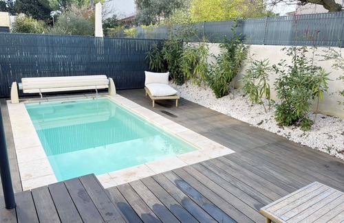 Aiguerelles Villa | Downtown villa with pool