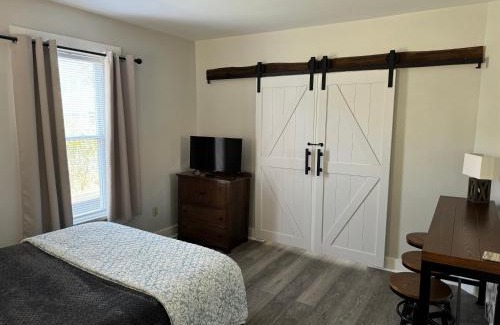 Willoughby Apartment | Downtown Willoughby Historic District Gem #2