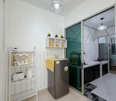 Lahad Datu Apartment | Doyar's Home Stay "Palm Garden -Ground Floor"