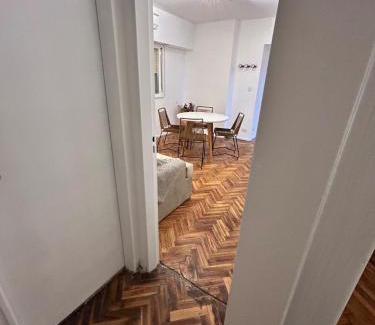 Buenos Aires Central Business District Apartment | Dpto completo, luminoso y tranquilo en San Telmo