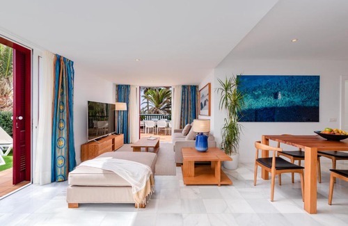 El Madronal Villa | Drago Residence by Upper Luxury Housing - Parque Santiago